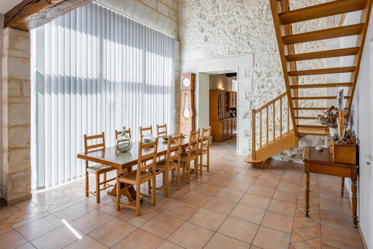 Domaine De Meyney Apartamento Villegouge Exterior foto